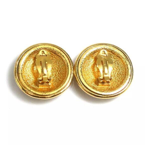 CHANEL Vintage CC Logo Clip on Earrings Gold/Silver Metal - e - Picture 4 of 9